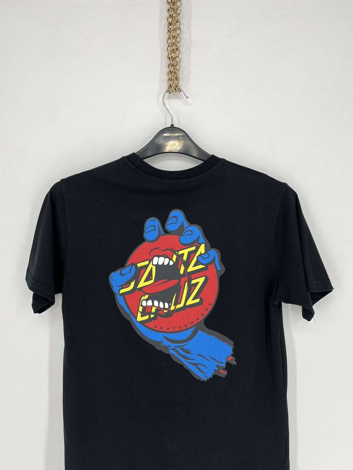 Santa Cruz Skateboards Vintage Authentic santa cruz streetwear skateboarding tshirt Size US S / EU 44-46 / 1 - 1 Thumbnail