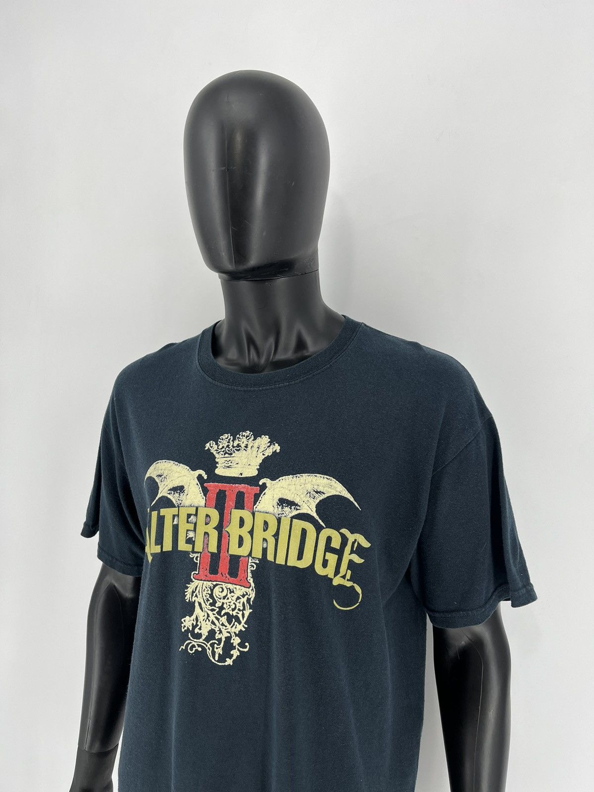 Band Tees × Vintage Band tee tour Alter bridge blackbird australia Tour 2011 Size US L / EU 52-54 / 3 - 4 Thumbnail