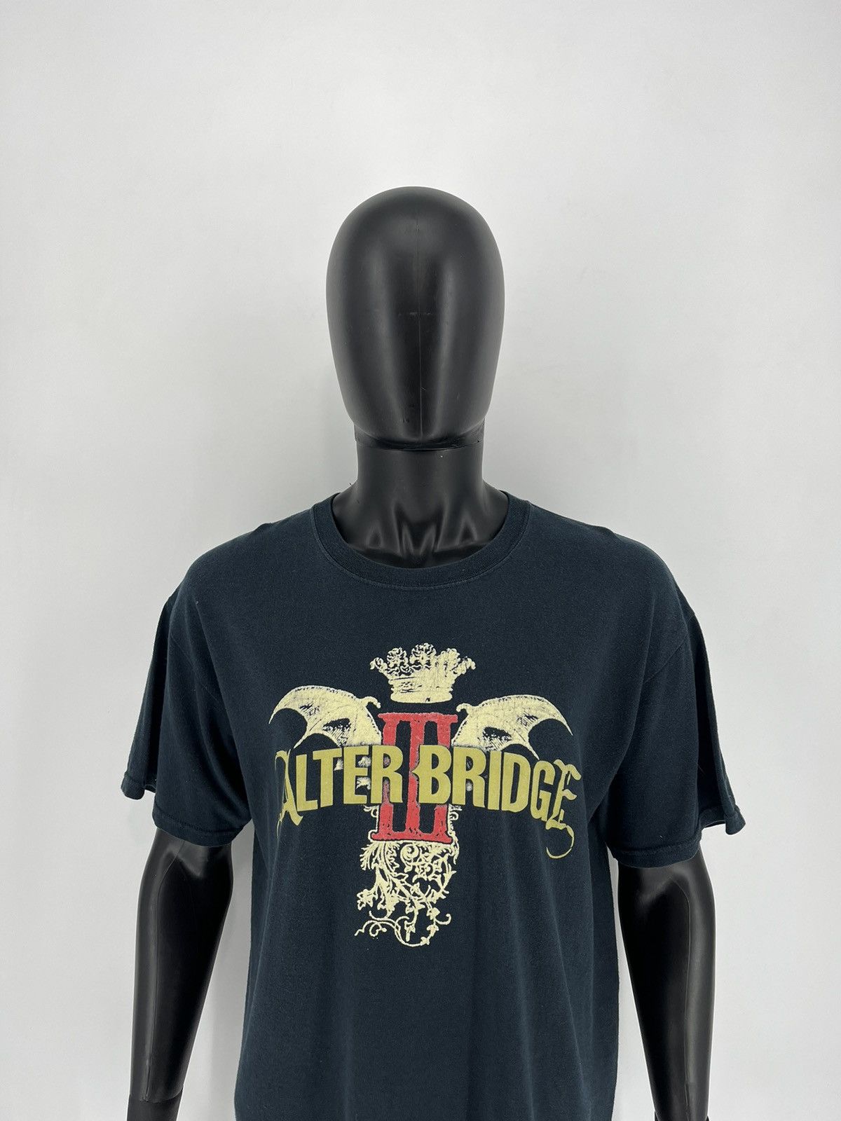 Band Tees × Vintage Band tee tour Alter bridge blackbird australia Tour 2011 Size US L / EU 52-54 / 3 - 1 Thumbnail
