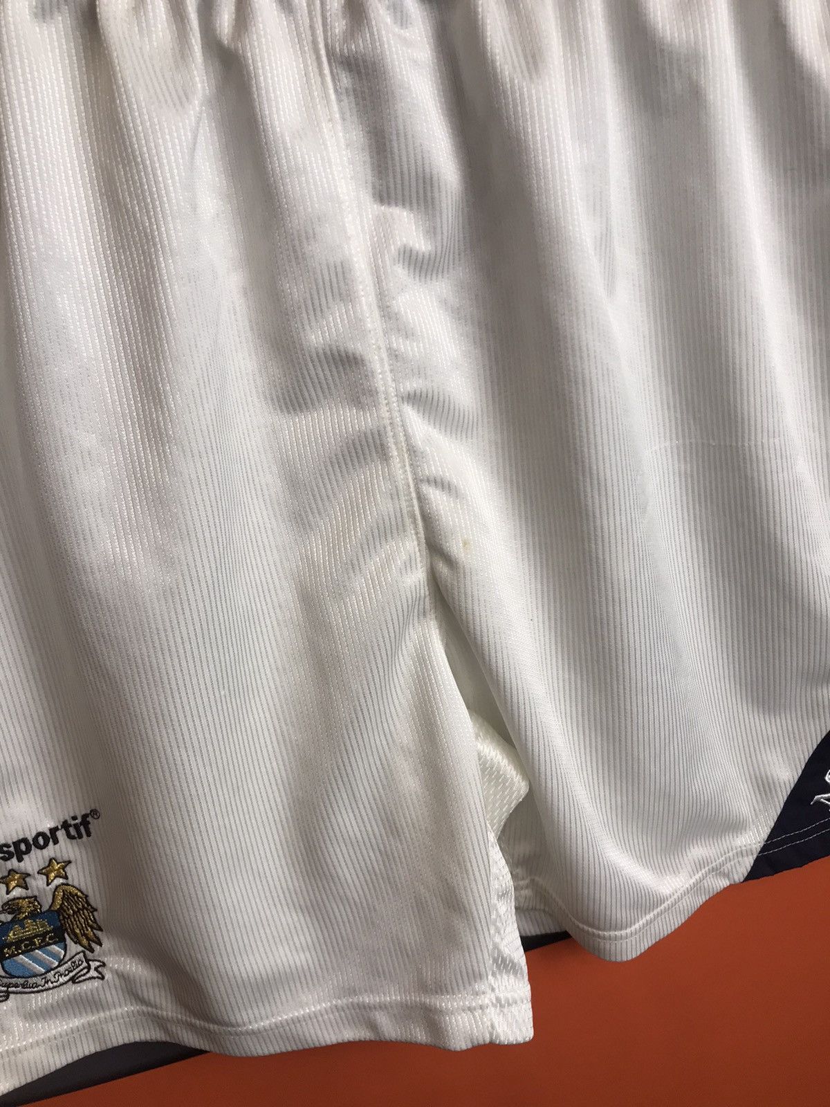 Le Coq Sportif × Vintage Vintage Manchester City shorts vintage le coq sportif Size US 33 - 2 Thumbnail