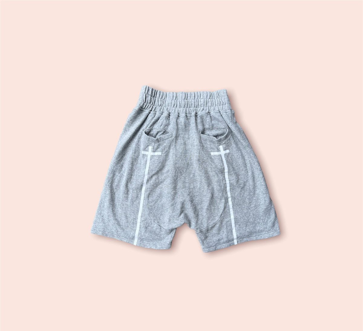 image of Hype x Rta Dope Rta Shorts in Grey, Men's (Size 31)