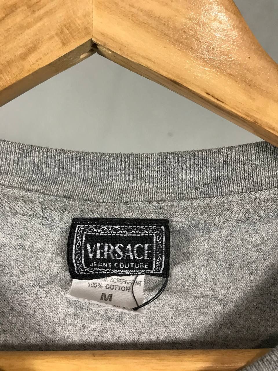 Versace × Vintage Versace Medusa center logo luxury tee Size US S / EU 44-46 / 1 - 4 Thumbnail