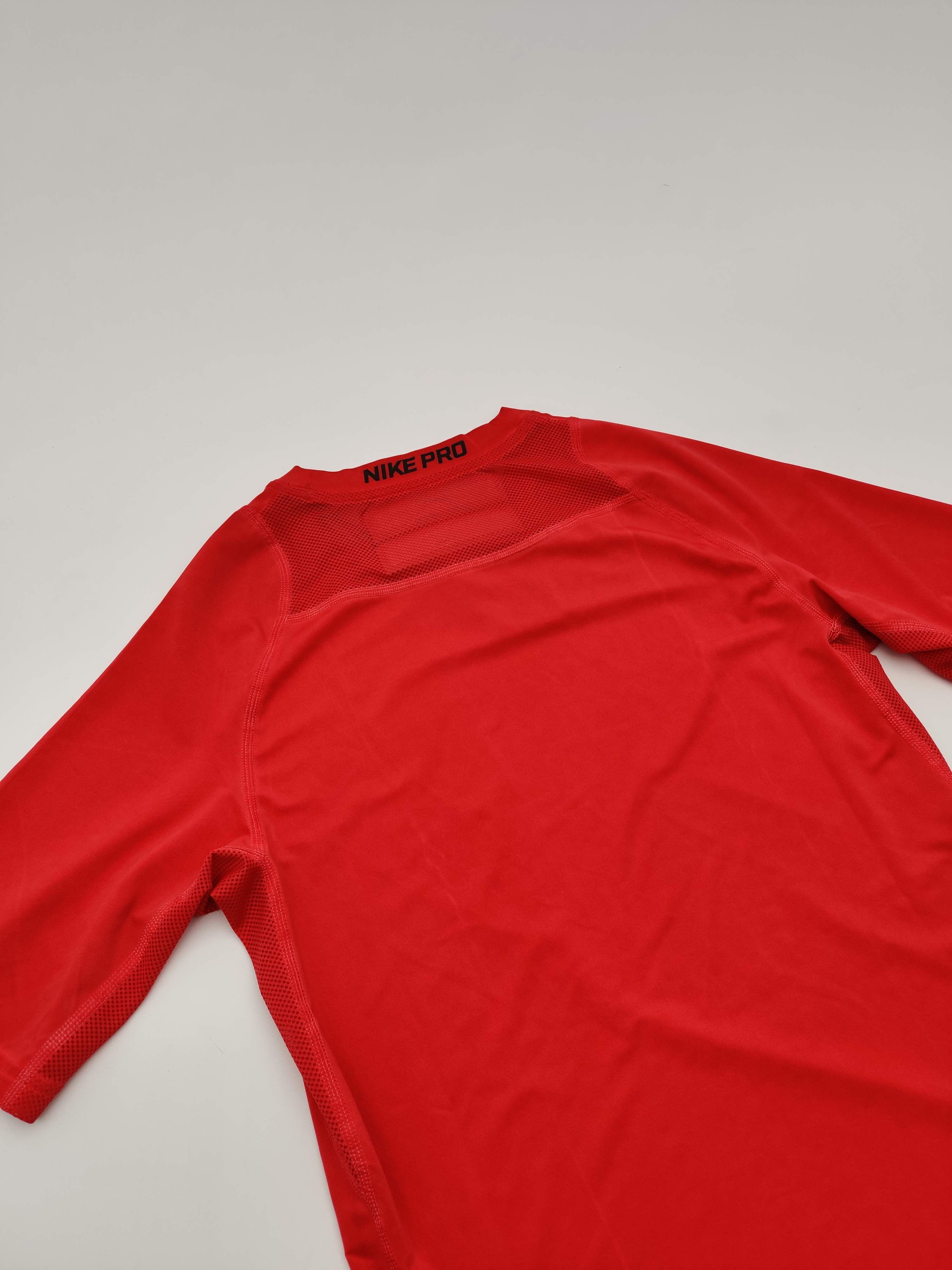 1017 ALYX 9SM ⚡️QUICK SALE⚡️Alyx Nike Red Pink Sport Tshirt Short Sleeve Size US L / EU 52-54 / 3 - 4 Thumbnail