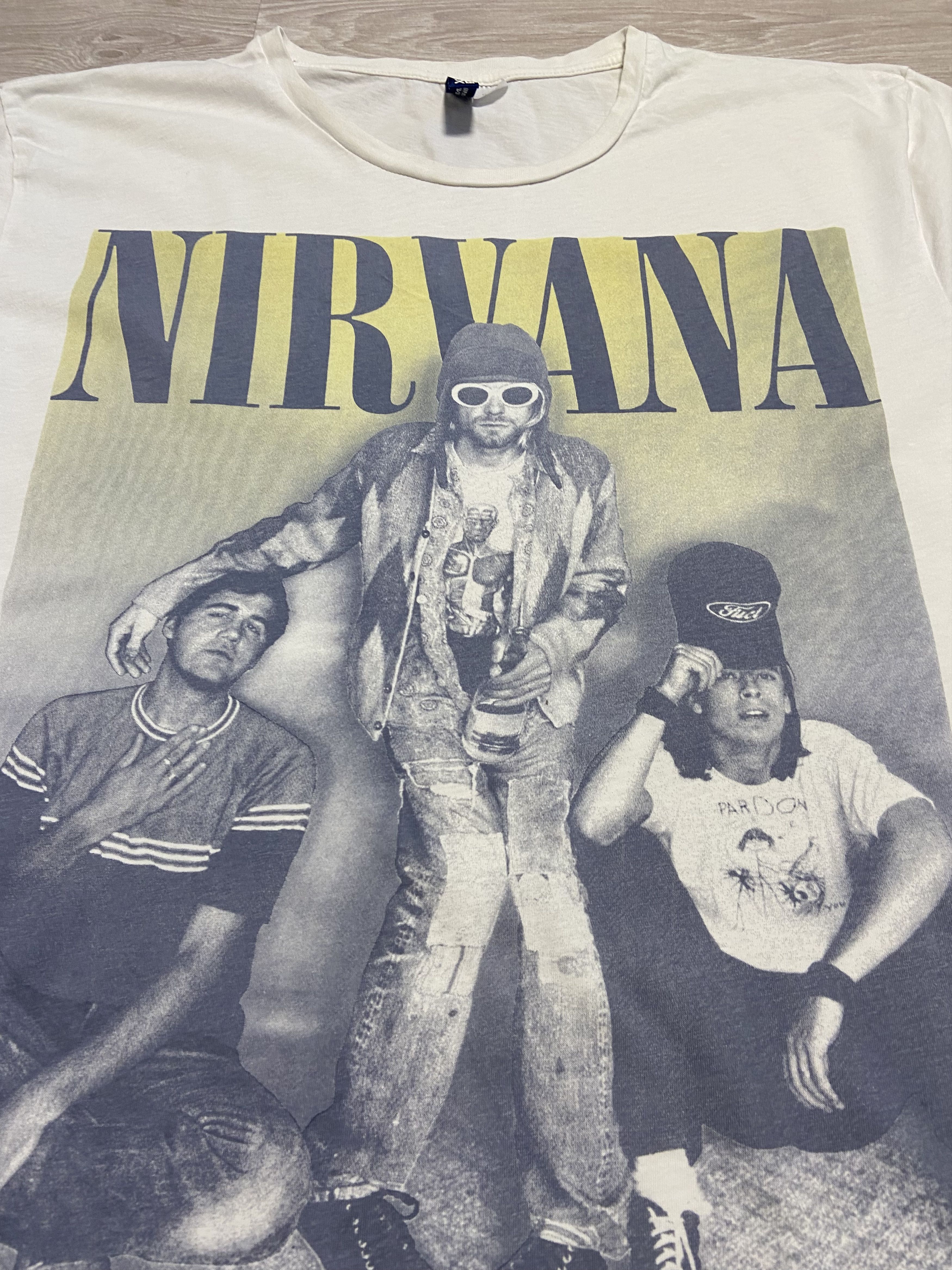 Nirvana Rock tee Nirvana 2011 Kurt Cobain Size US L / EU 52-54 / 3 - 3 Thumbnail