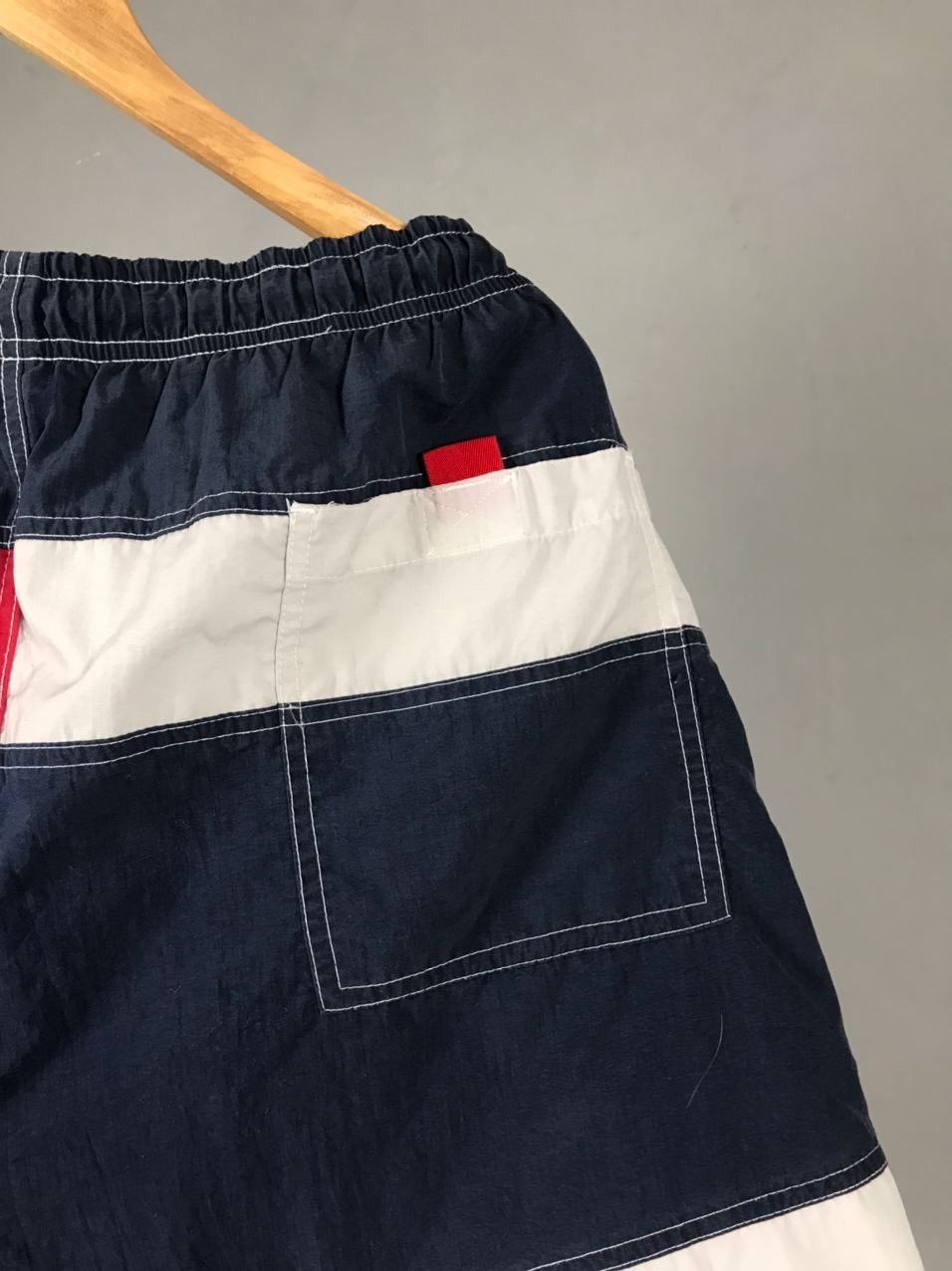 Tommy Hilfiger Tommy Hilfiger vintage luxury shorts Size US 34 / EU 50 - 9 Thumbnail