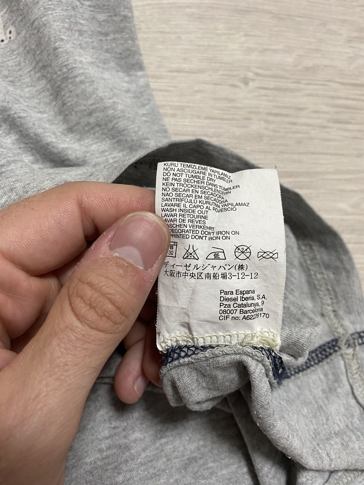 Diesel Vintage Diesrl big logo tee sz M Size US M / EU 48-50 / 2 - 7 Thumbnail