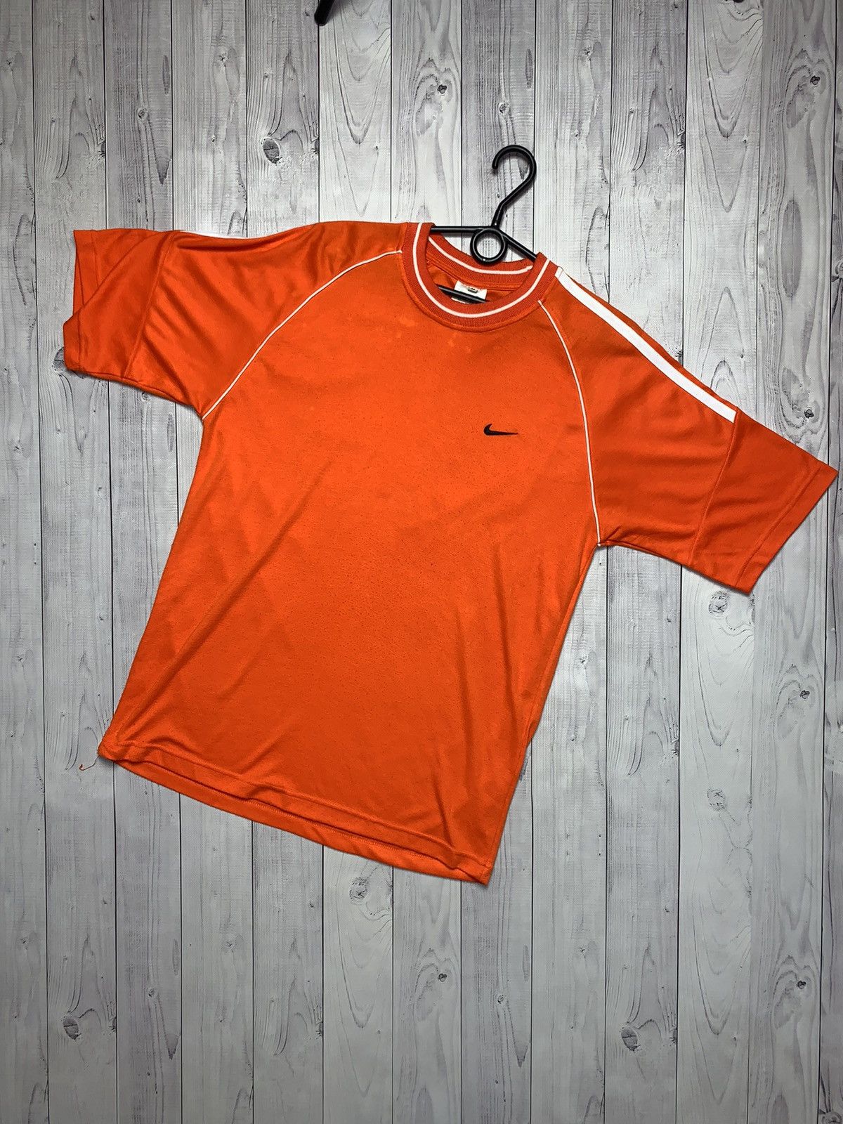 Nike × Vintage Vintage Nike tee size M logo orange Size US M / EU 48-50 / 2 - 1 Thumbnail