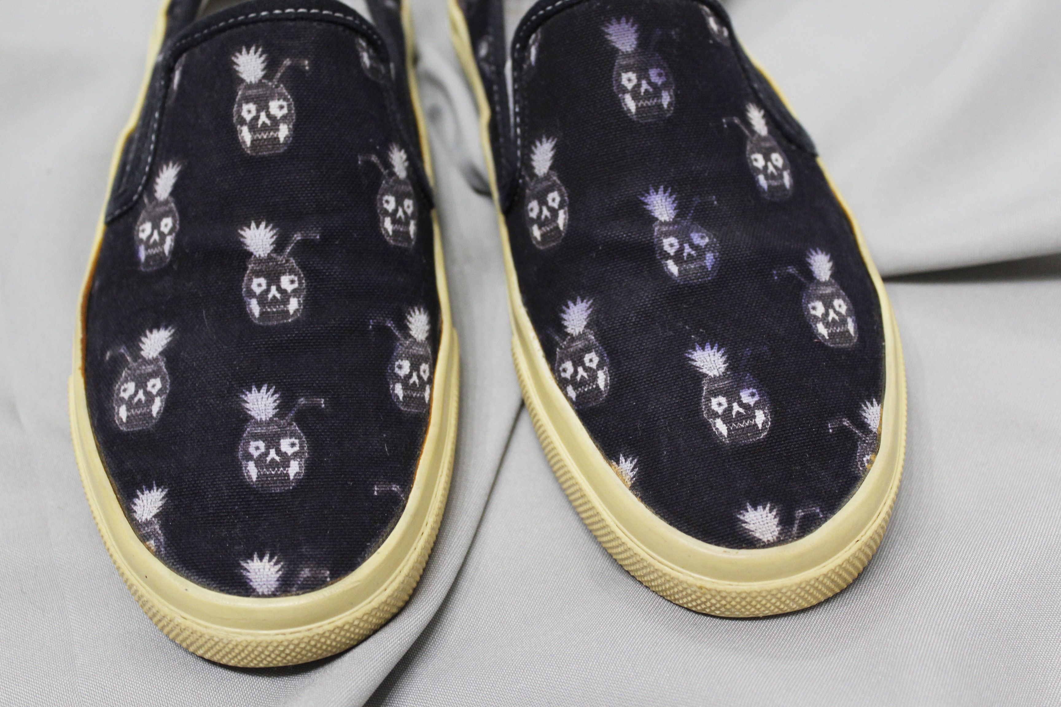 Saint Laurent Paris Saint Laurent Paris Skull Pineapple Plimsolls Slip Ons Size US 5.5 / EU 38 - 5 Thumbnail