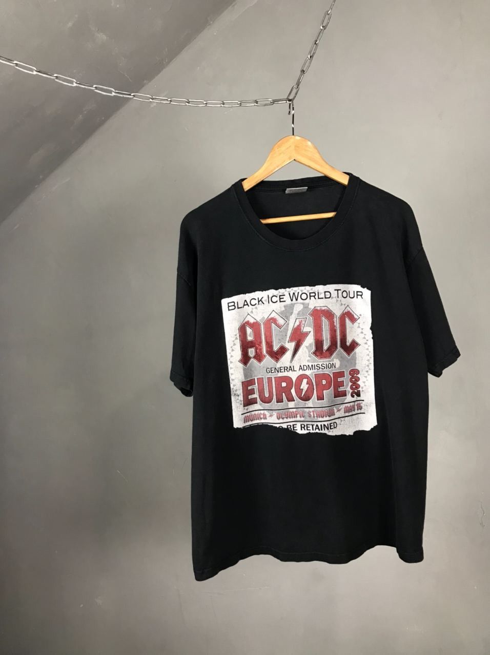 Band Tees Ac/Dc vintage rock band tee Size US XXL / EU 58 / 5 - 1 Thumbnail
