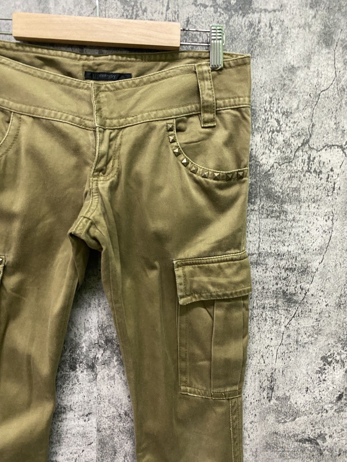 Designer × Japanese Brand Japan CaRgo MOUSSY Studs Low Rise Zipper Ankle Pants Size US 30 / EU 46 - 5 Thumbnail