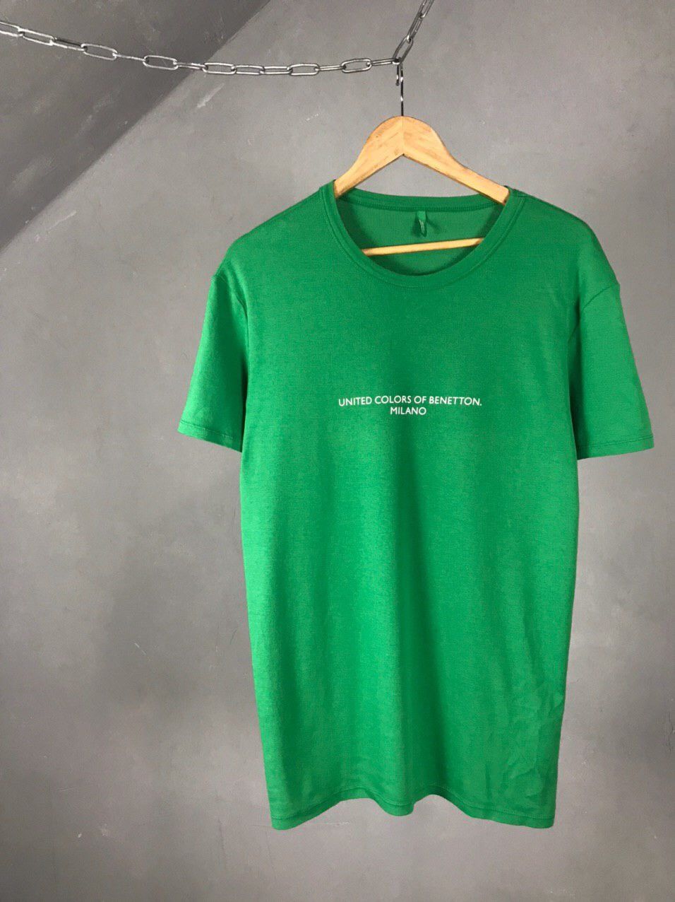 Benetton United Colors of Benetton green tee Size US L / EU 52-54 / 3 - 1 Thumbnail
