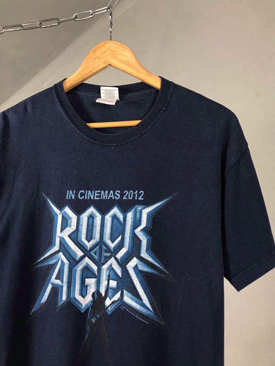 Other Rock Ages 2012 vintage movie rock tee Size US M / EU 48-50 / 2 - 2 Thumbnail