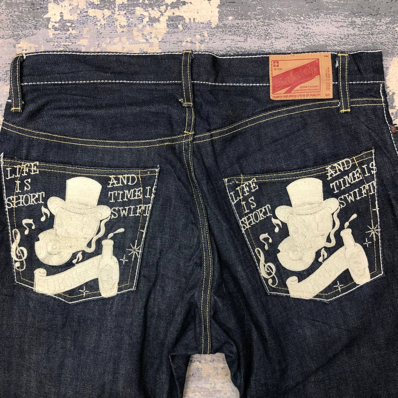 Japanese Brand P14 SUBCIETY SMOKING SKULL LIFE IS SHORTJAPAN SELVEDGE JEANS Size US 35 - 3 Thumbnail