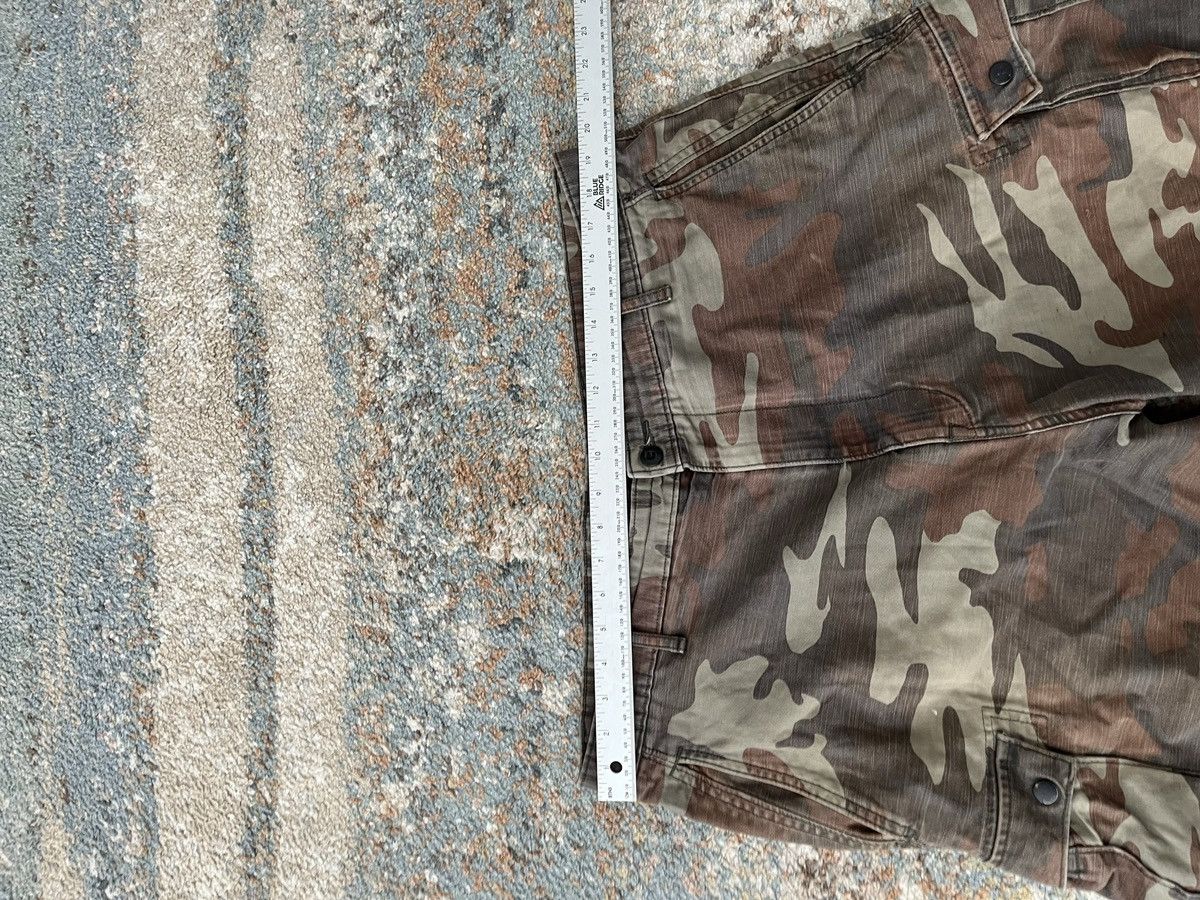 Levi's VTG Levi's Camo Cargo Shorts Size 40 Faded Brown Size US 40 / EU 56 - 5 Thumbnail