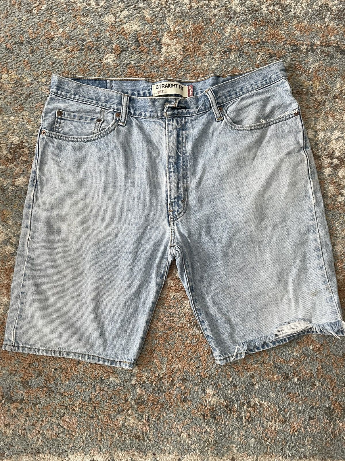 Levi's × Levi's Vintage Clothing × Vintage VTG Levi’s 505 Denim Shorts Ripped baggy 36 Size US 36 / EU 52 - 1 Thumbnail