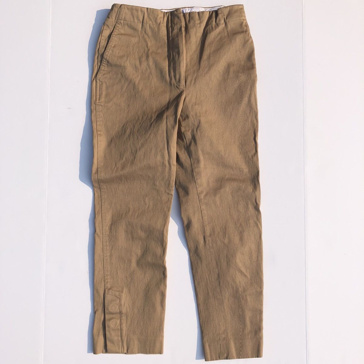 Dior Christian Dior Cropped Khaki Pants with Button Hem Detail Size 26" / US 2 / IT 38 - 2 Thumbnail