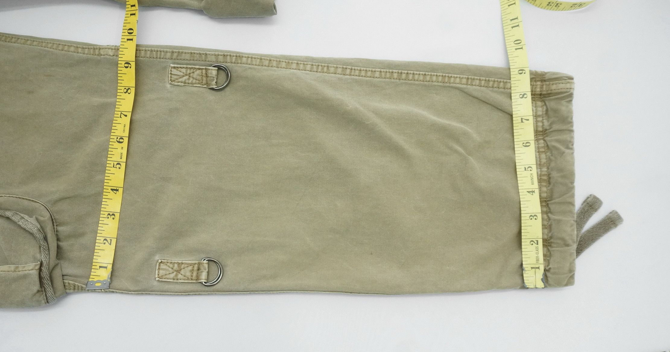 Japanese Brand × Uniqlo UNIQLO Worn out Multipocket Tactical Military RollUp Cargo Size US 32 / EU 48 - 16 Thumbnail