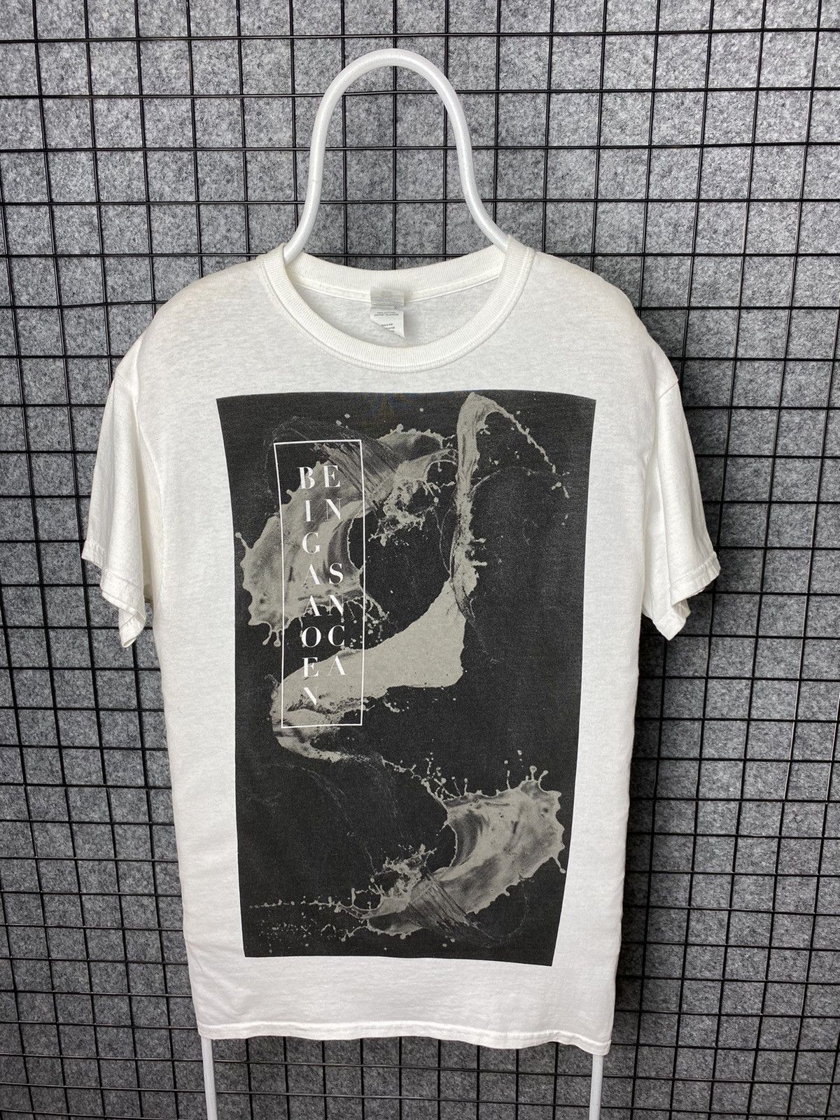 Band Tees × Vintage Being As An Ocean Vintage Band Tee T-Shirt Size M Size US M / EU 48-50 / 2 - 1 Thumbnail