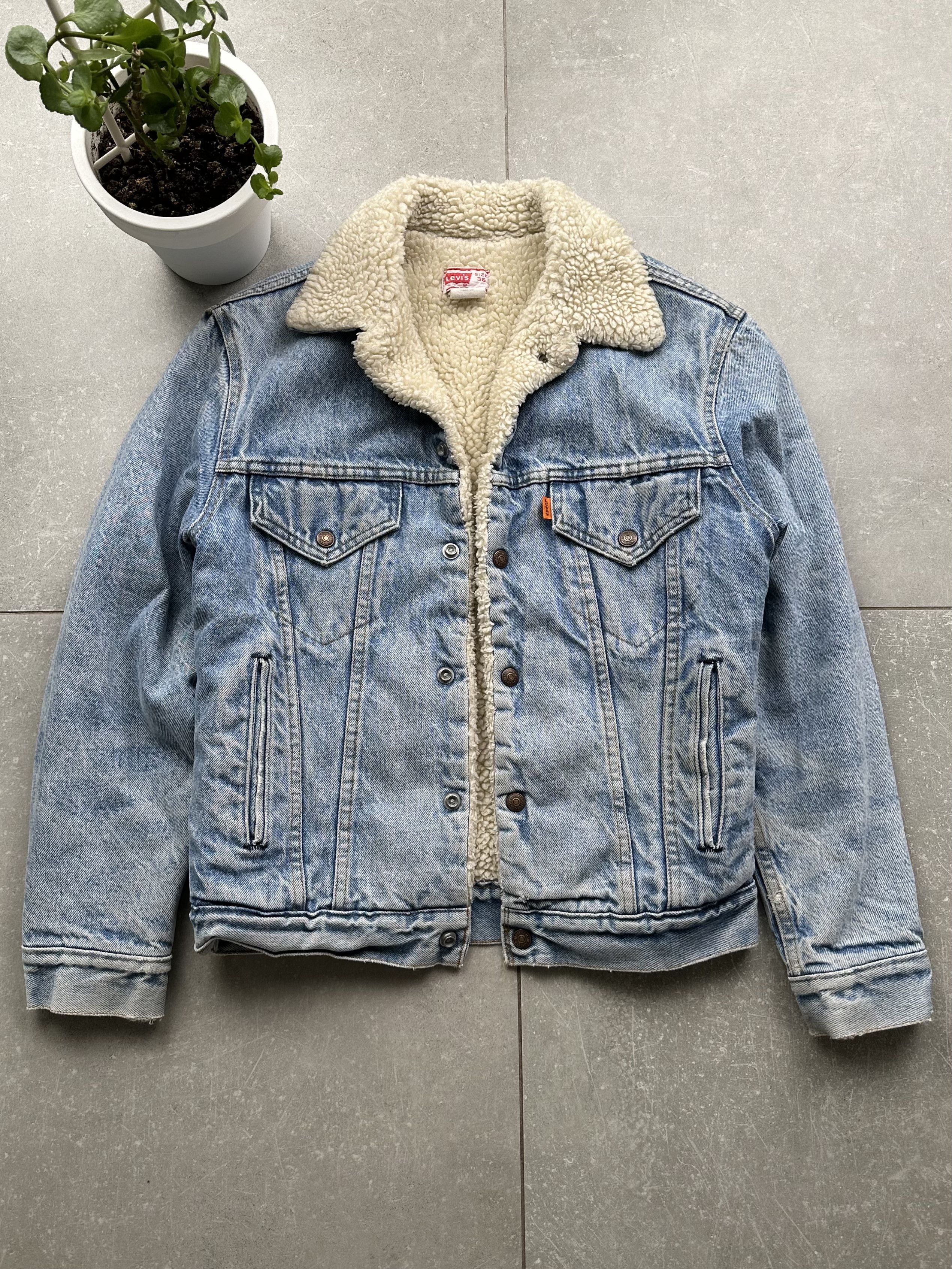 image of Avant Garde x Levis Vintage Clothing Levi’S Vintage 80’S Sherpa Jacket in Blue, Men's (Size Small)