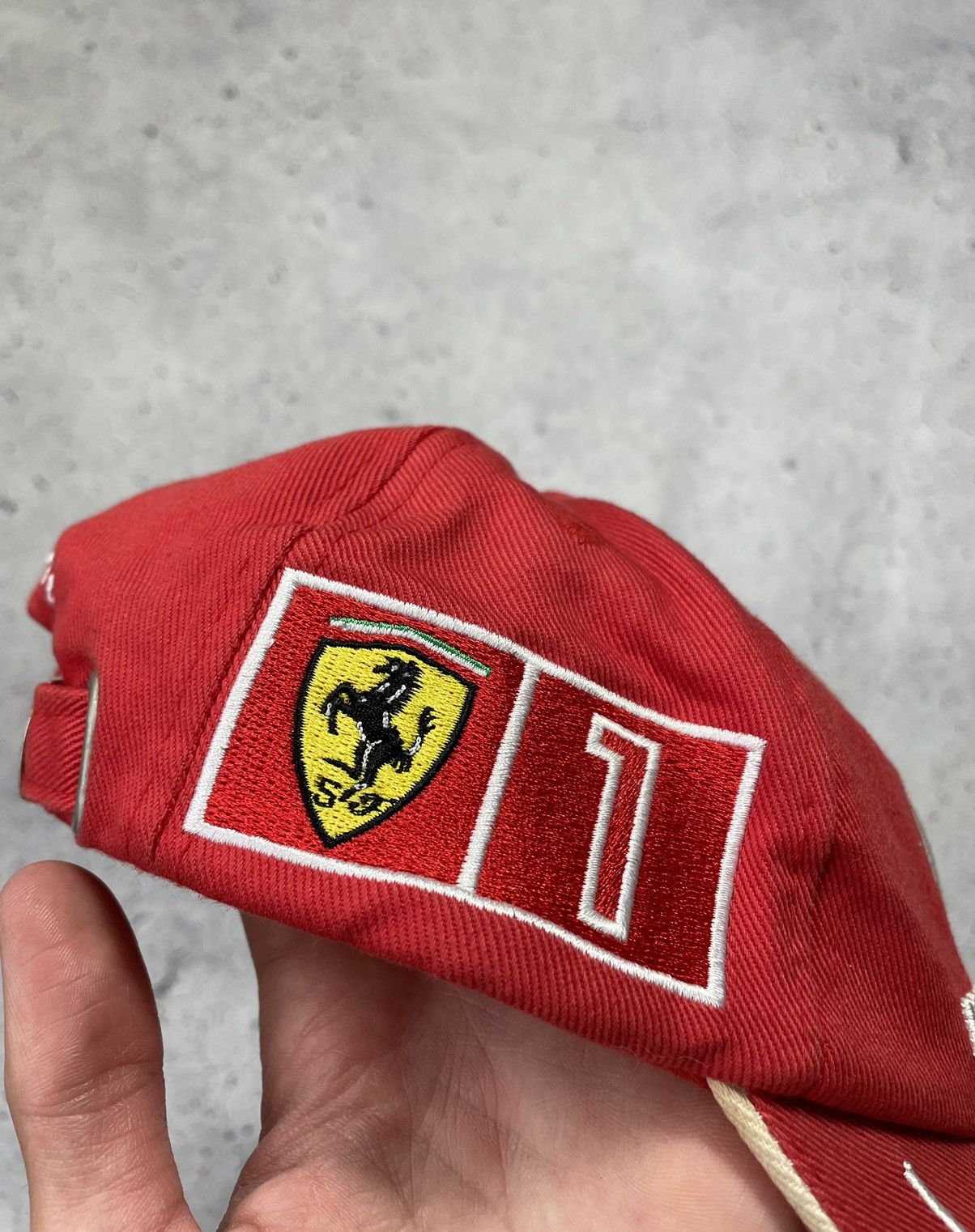 Ferrari × Formula 1 Racing cap F1 World Champion 2000 Michael Schumacher NASCAR Size ONE SIZE - 6 Thumbnail