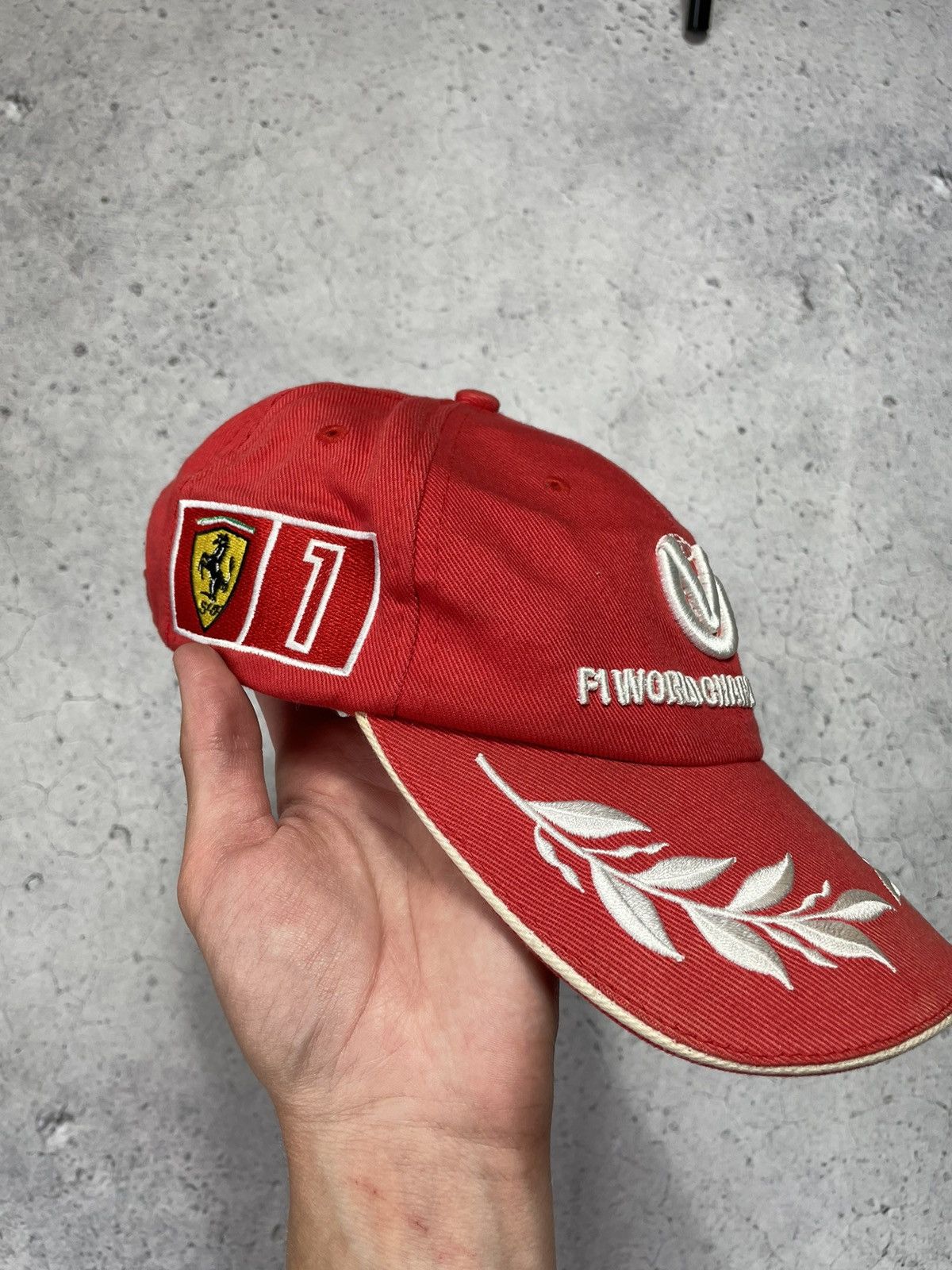 Ferrari × Formula 1 Racing cap F1 World Champion 2000 Michael Schumacher NASCAR Size ONE SIZE - 3 Thumbnail