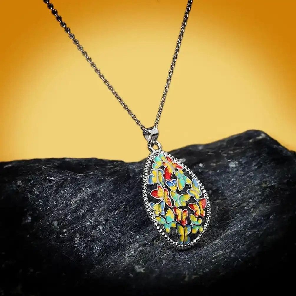 Jewelry Butterfly Pendant Necklace Size ONE SIZE - 2 Thumbnail