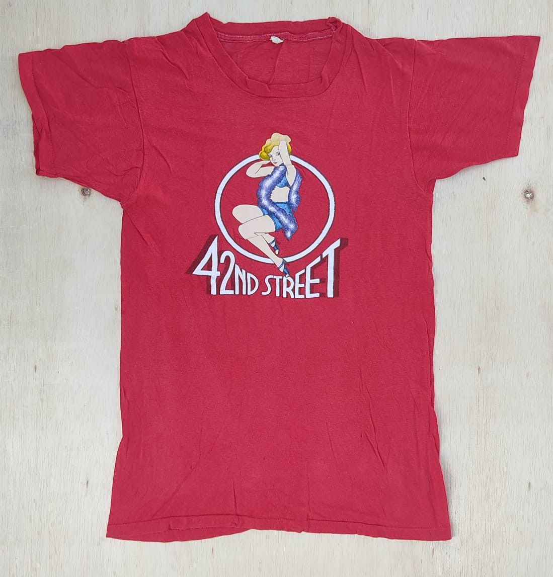 Vintage vintage tee 42nd Street C4 Size US S / EU 44-46 / 1 - 1 Thumbnail