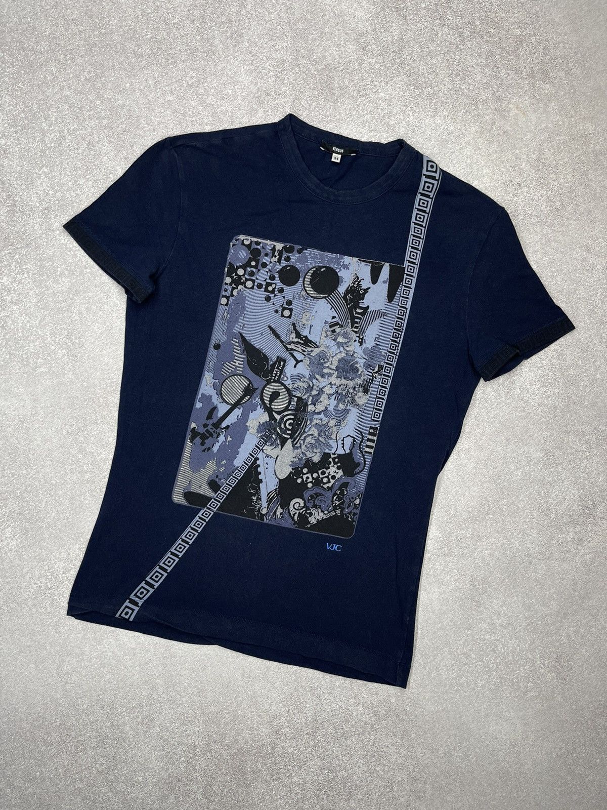 Designer × Versus Versace × Vintage Vintage Versace Versus Men t shirt Luxury size s Y2K Size US S / EU 44-46 / 1 - 1 Thumbnail