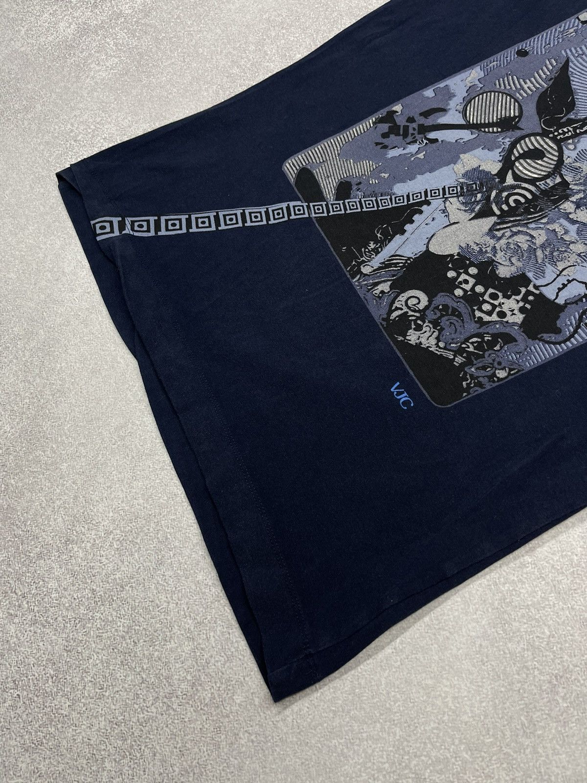 Designer × Versus Versace × Vintage Vintage Versace Versus Men t shirt Luxury size s Y2K Size US S / EU 44-46 / 1 - 3 Thumbnail