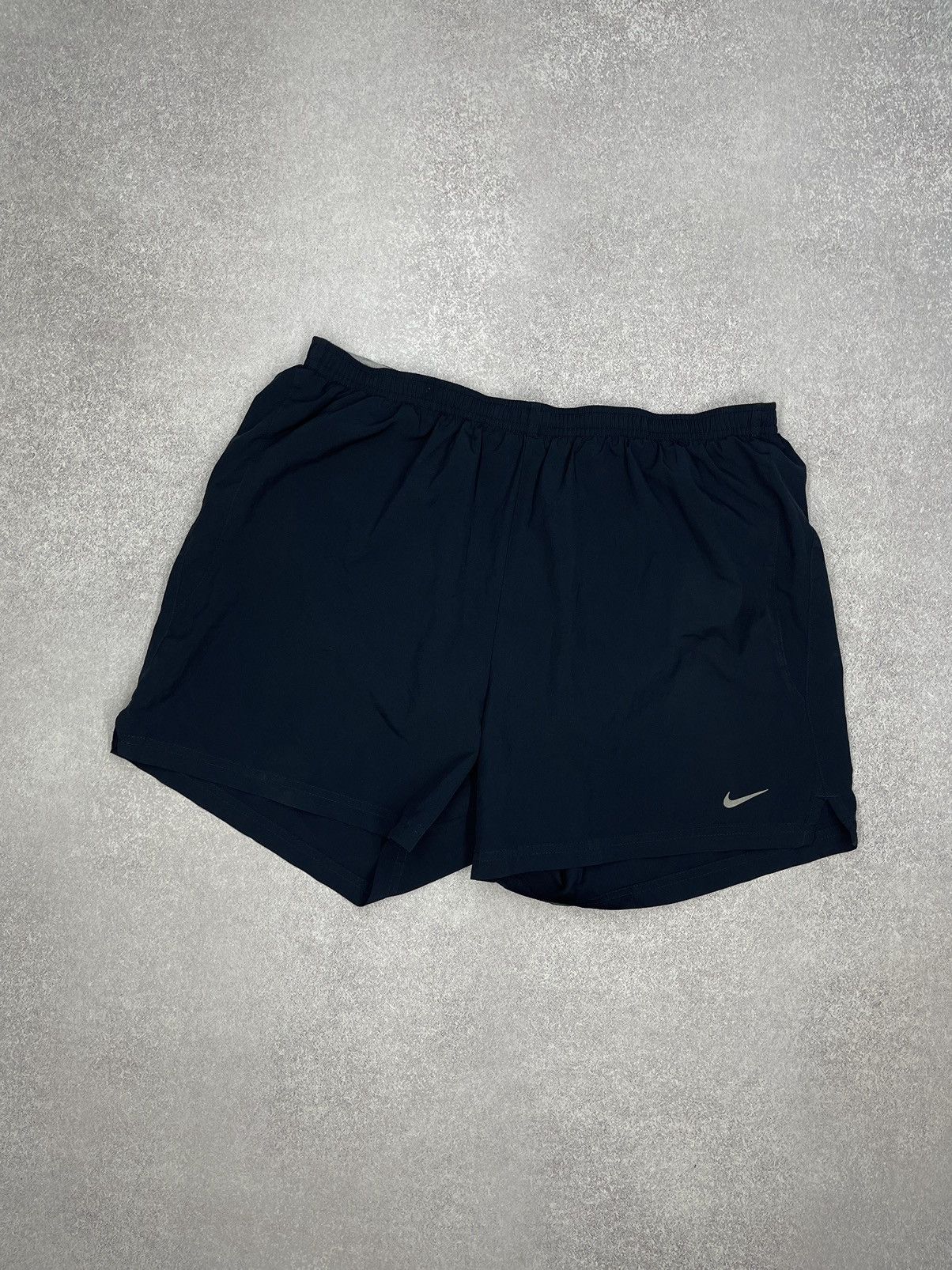 Nike Vintage Nike Dri Fit Navy Shorts Y2K Size M Size US 32 / EU 48 - 1 Thumbnail