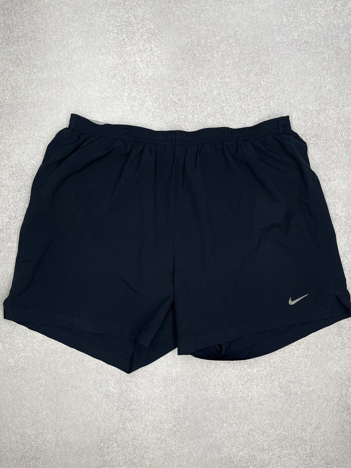 Nike Vintage Nike Dri Fit Navy Shorts Y2K Size M Size US 32 / EU 48 - 2 Thumbnail