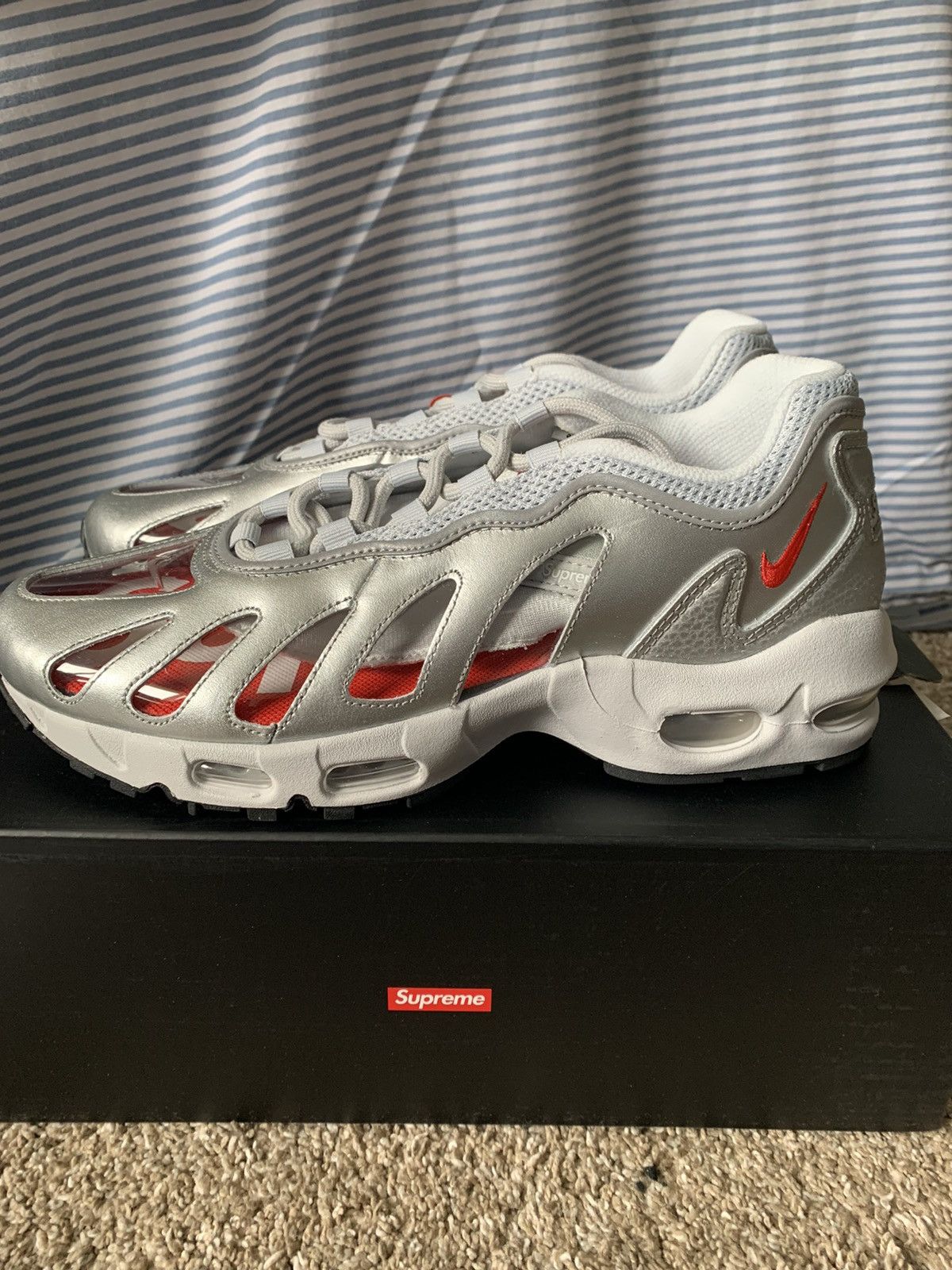 Nike × Supreme Supreme/Nike Air Max 96 Size US 9 / EU 42 - 3 Thumbnail