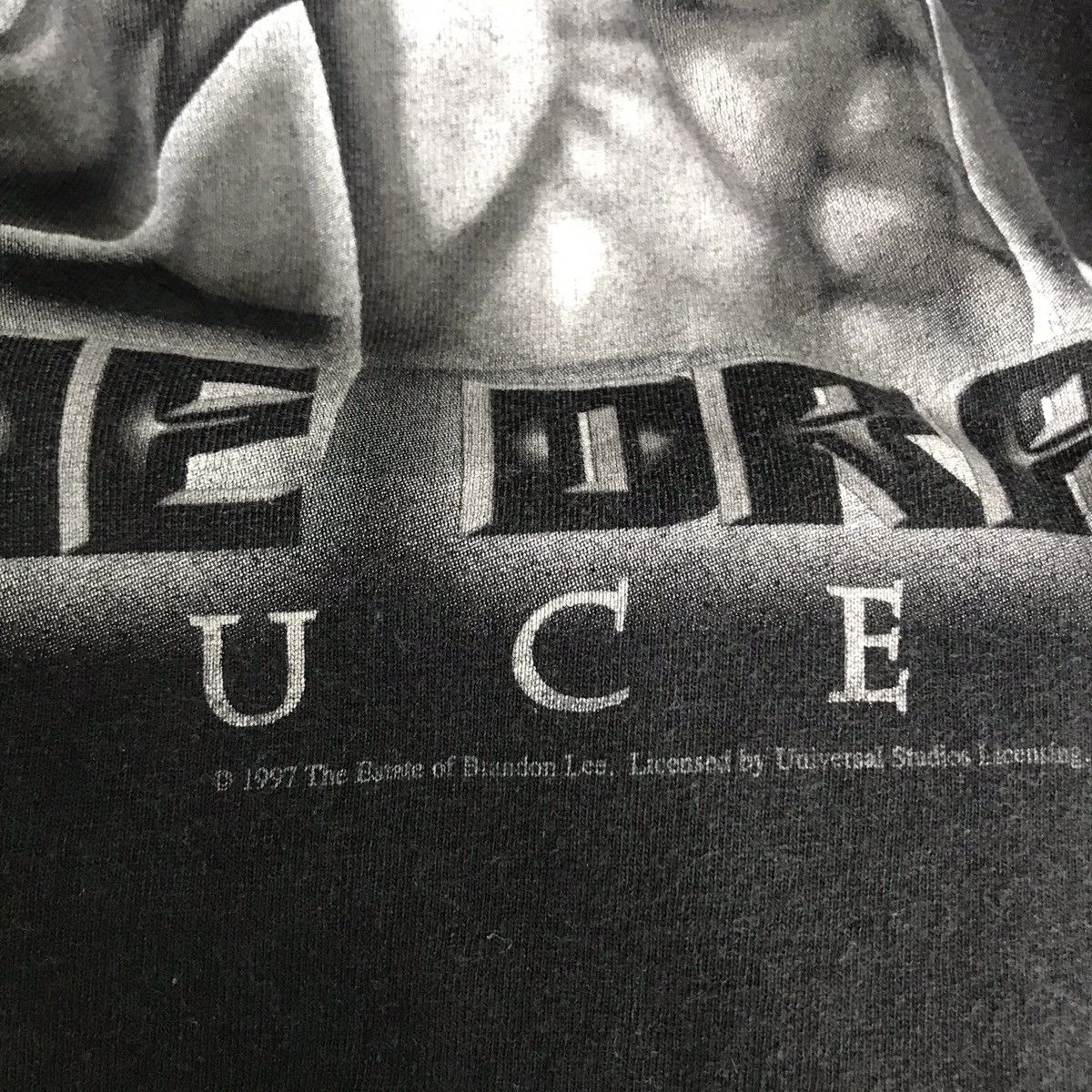 Vintage 🔥Vintage BRUCE LEE 1997 The Dragon Movies Size US M / EU 48-50 / 2 - 4 Thumbnail