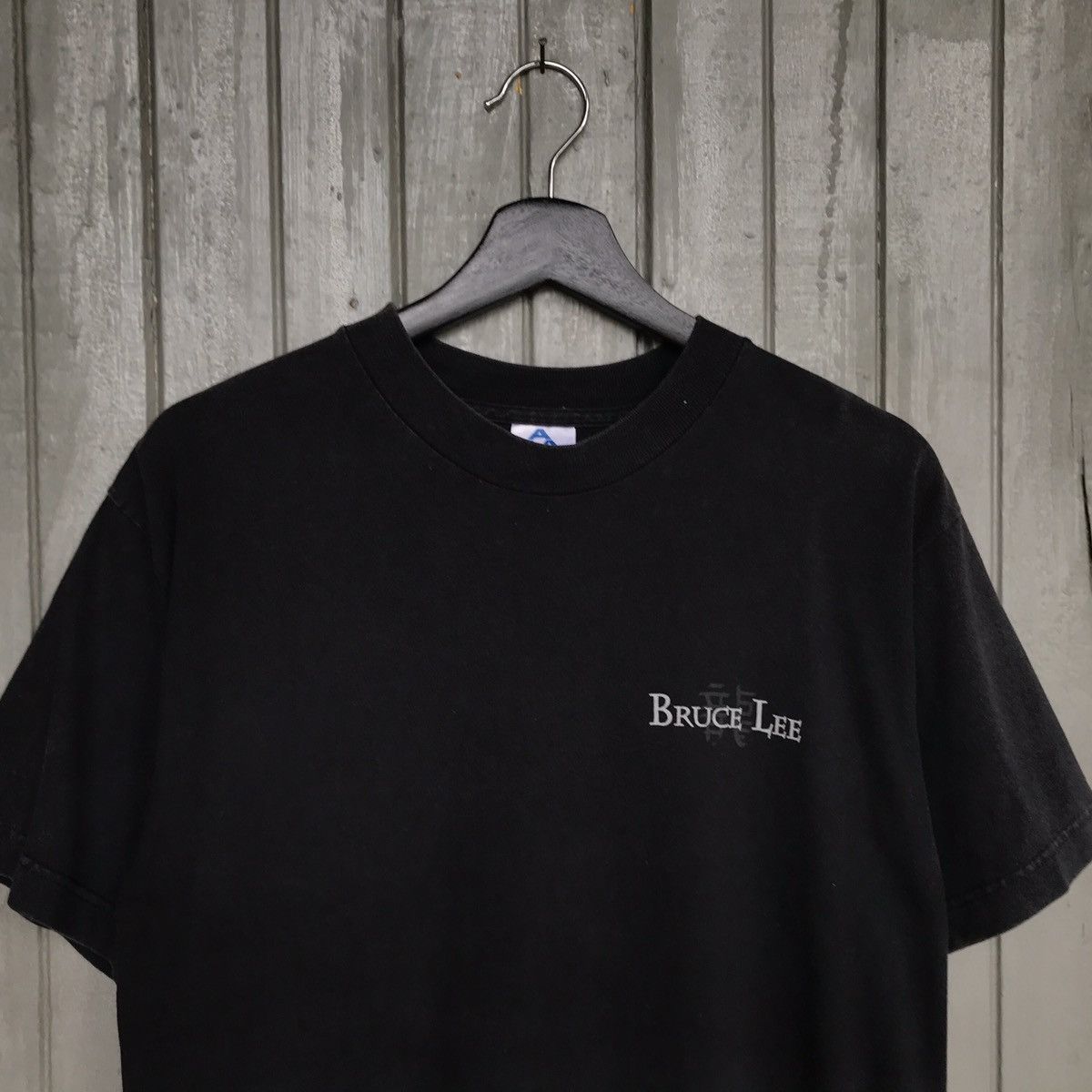 Vintage 🔥Vintage BRUCE LEE 1997 The Dragon Movies Size US M / EU 48-50 / 2 - 7 Thumbnail