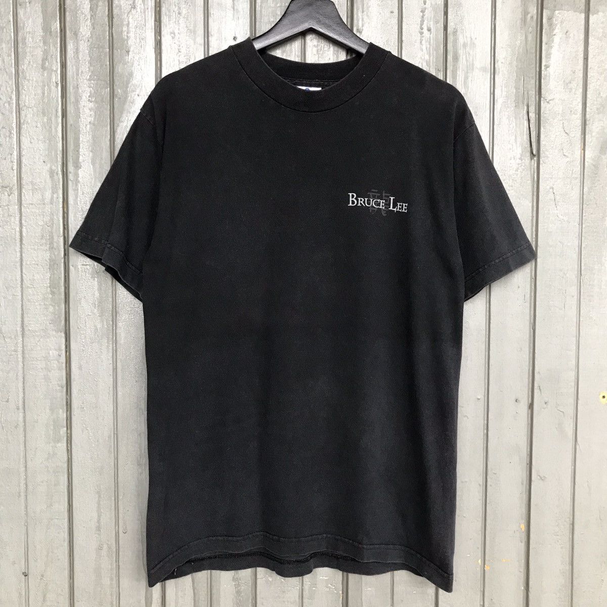 Vintage 🔥Vintage BRUCE LEE 1997 The Dragon Movies Size US M / EU 48-50 / 2 - 6 Thumbnail
