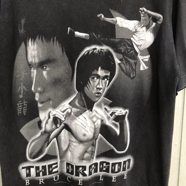 Vintage 🔥Vintage BRUCE LEE 1997 The Dragon Movies Size US M / EU 48-50 / 2 - 3 Thumbnail