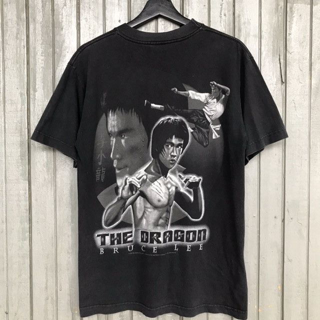 Vintage 🔥Vintage BRUCE LEE 1997 The Dragon Movies Size US M / EU 48-50 / 2 - 2 Thumbnail