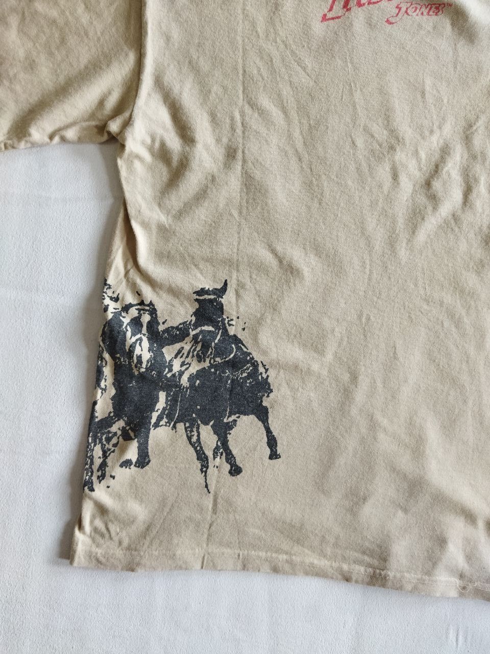 Vintage Vintage 2001 Indiana Jones Tshirt Size US S / EU 44-46 / 1 - 6 Thumbnail