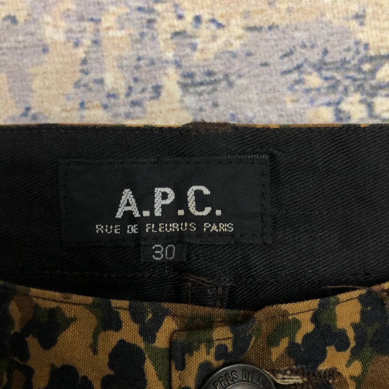 A.P.C. × Japanese Brand P34 FLEURUS PRES DU A.P.C. CAMO SLIMFIT PANTS Size 27" / US 4 / IT 40 - 3 Thumbnail