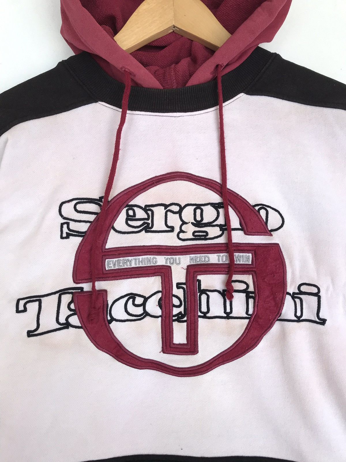 Designer × Sergio Tacchini × Vintage STEALS🔥 Vintage Sergio Tacchini Hoodie Big Logo Size US M / EU 48-50 / 2 - 3 Thumbnail