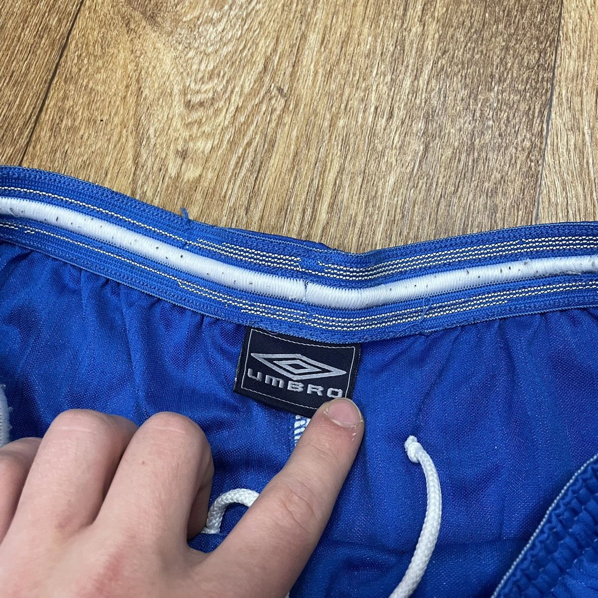 Vintage Vintage Y2K Umbro Monogram Mini Logo Shorts Streetwear 30 Size US 30 / EU 46 - 4 Thumbnail