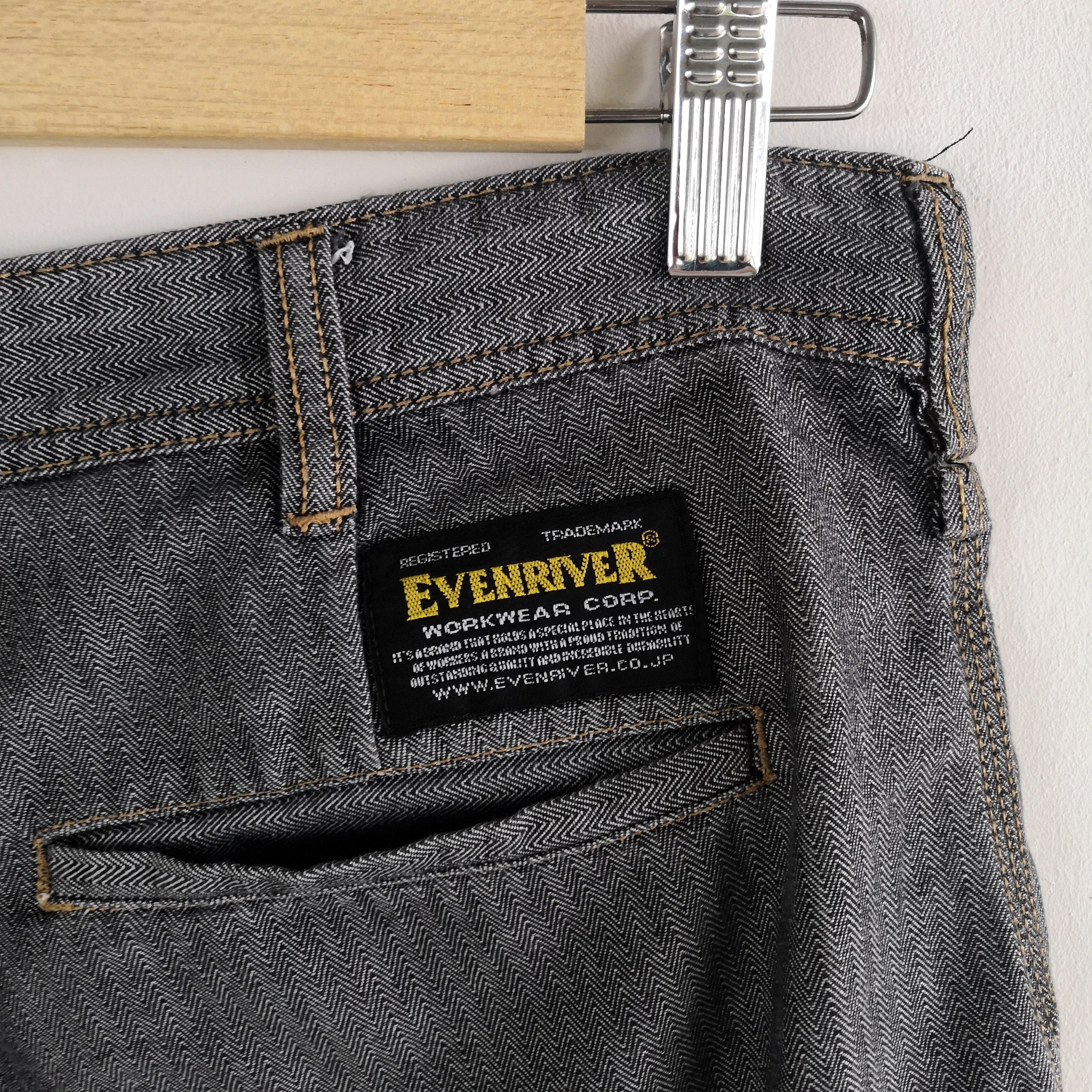 Japanese Brand × Vintage Japanese Cargo Pants Multi Pocket Fatigue Trousers Pants Size US 38 / EU 54 - 5 Thumbnail