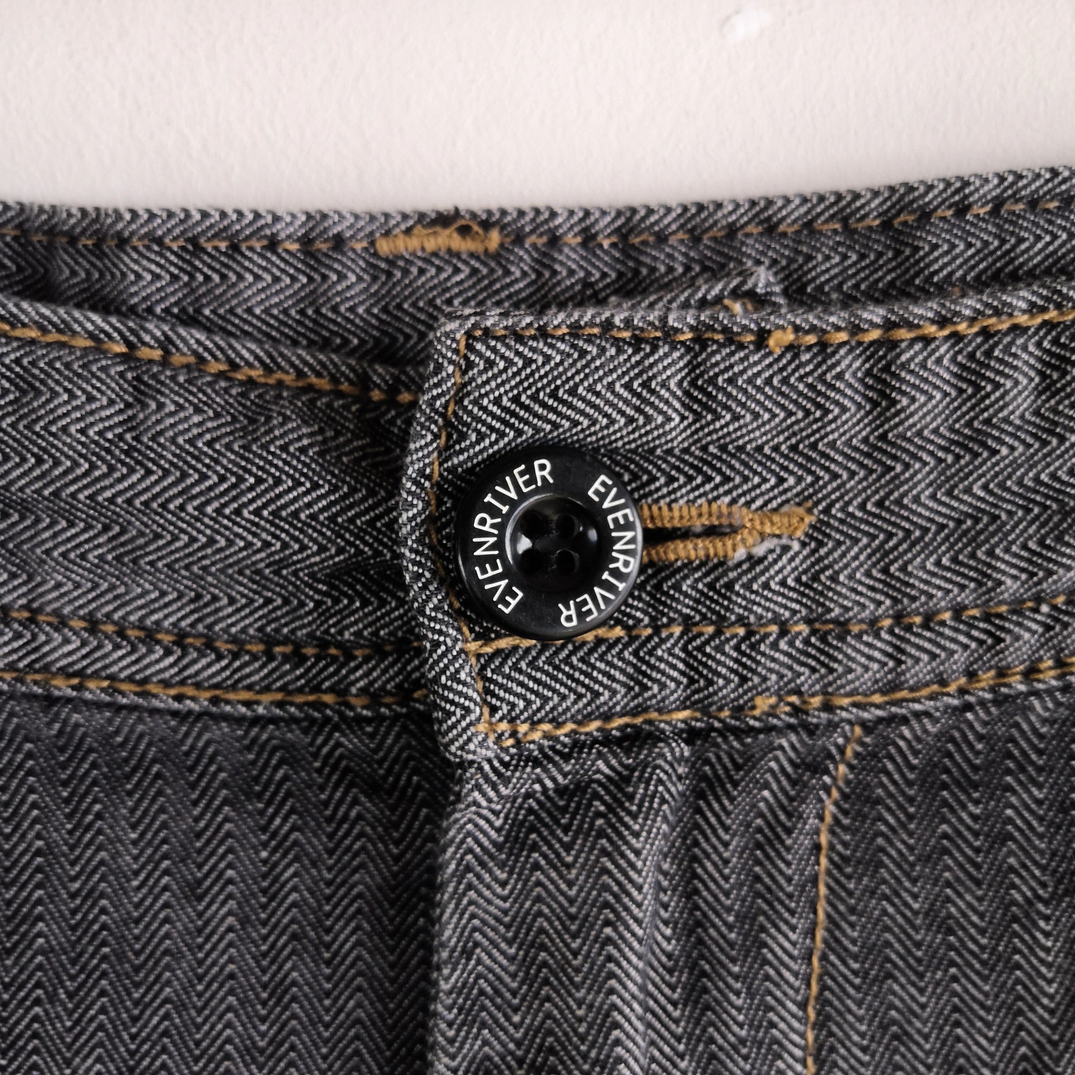 Japanese Brand × Vintage Japanese Cargo Pants Multi Pocket Fatigue Trousers Pants Size US 38 / EU 54 - 6 Thumbnail