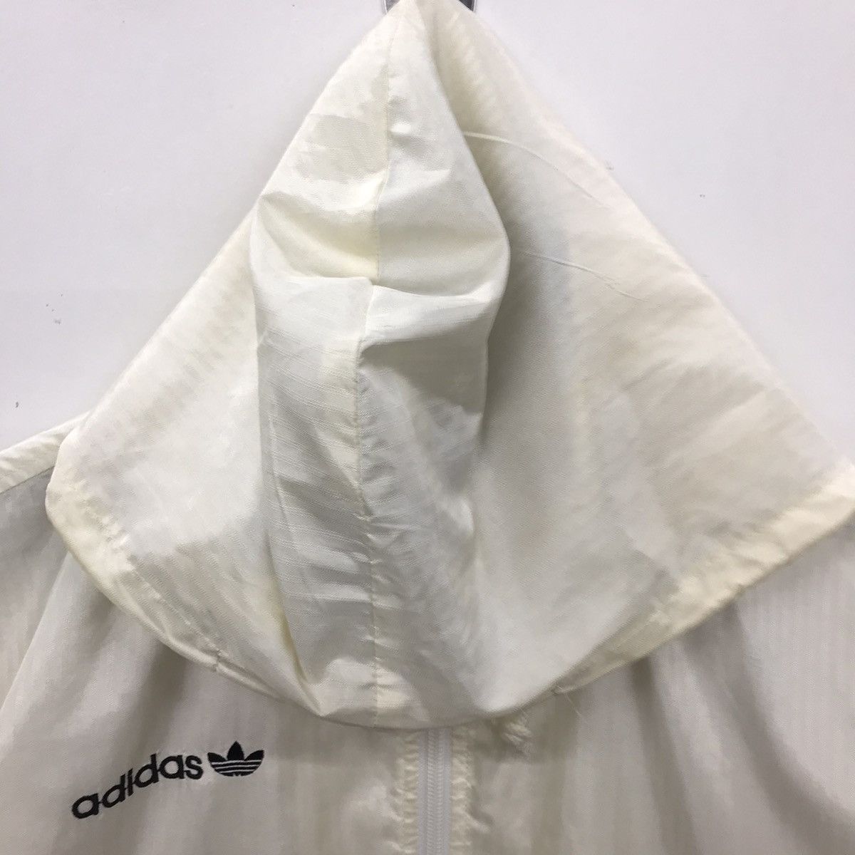 Adidas × Vintage Rare!! Vintage Adidas Windbreaker Size US M / EU 48-50 / 2 - 4 Thumbnail