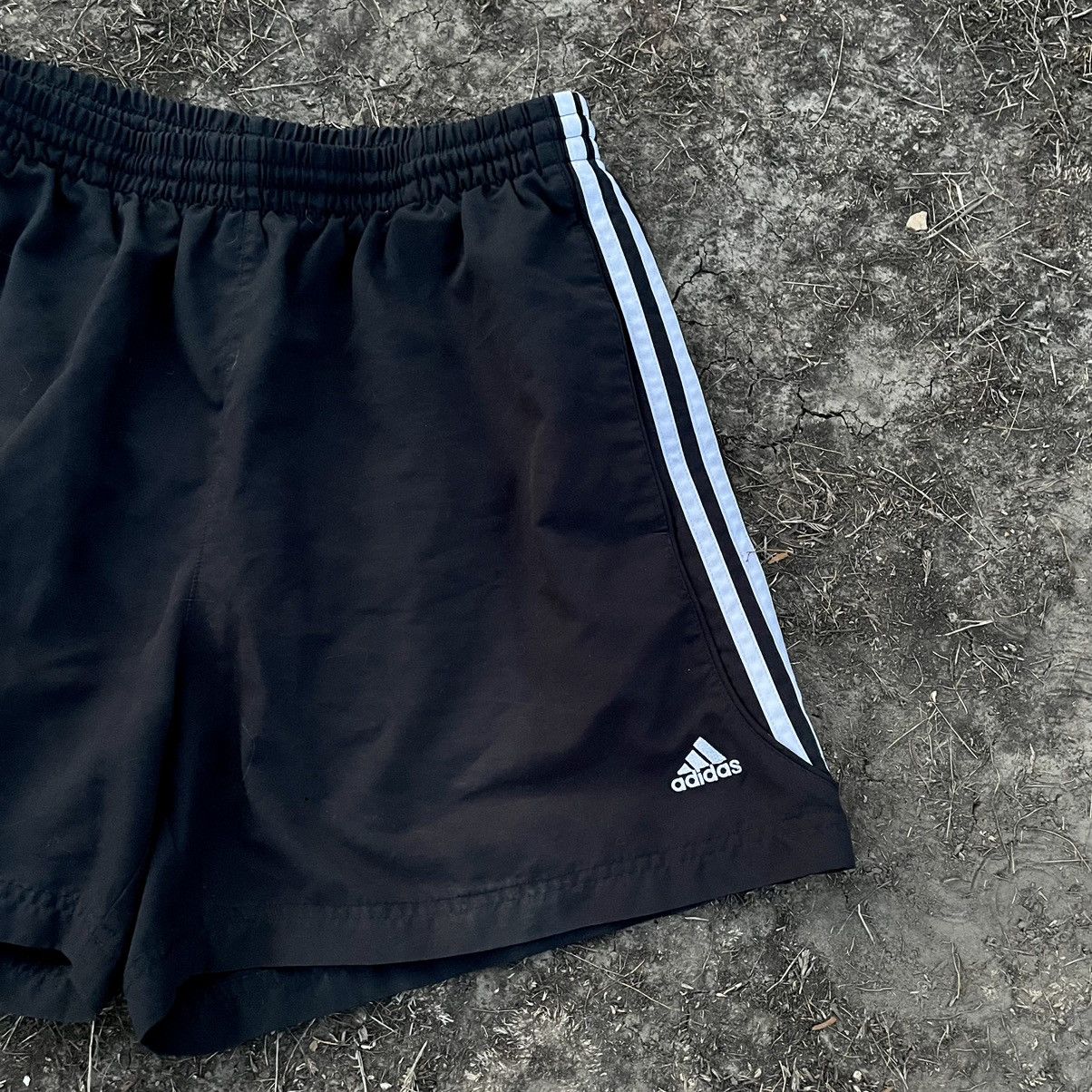 Vintage Vintage 90s Adidas Striped Shorts Streetwear Grunge Slim 34 Size US 34 / EU 50 - 2 Thumbnail