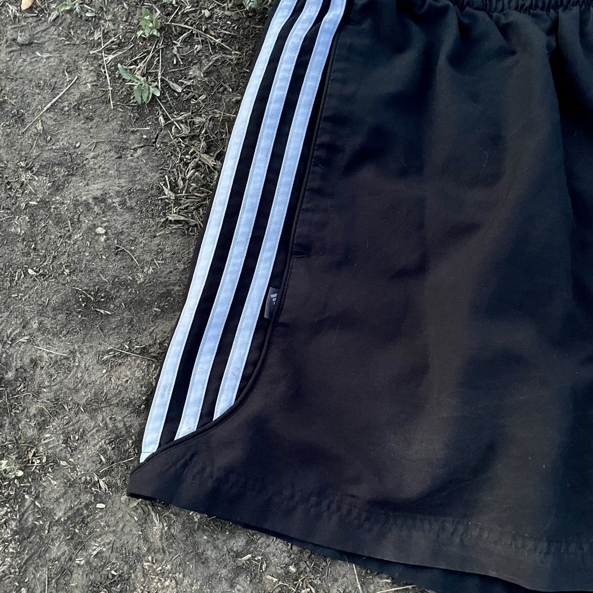 Vintage Vintage 90s Adidas Striped Shorts Streetwear Grunge Slim 34 Size US 34 / EU 50 - 3 Thumbnail