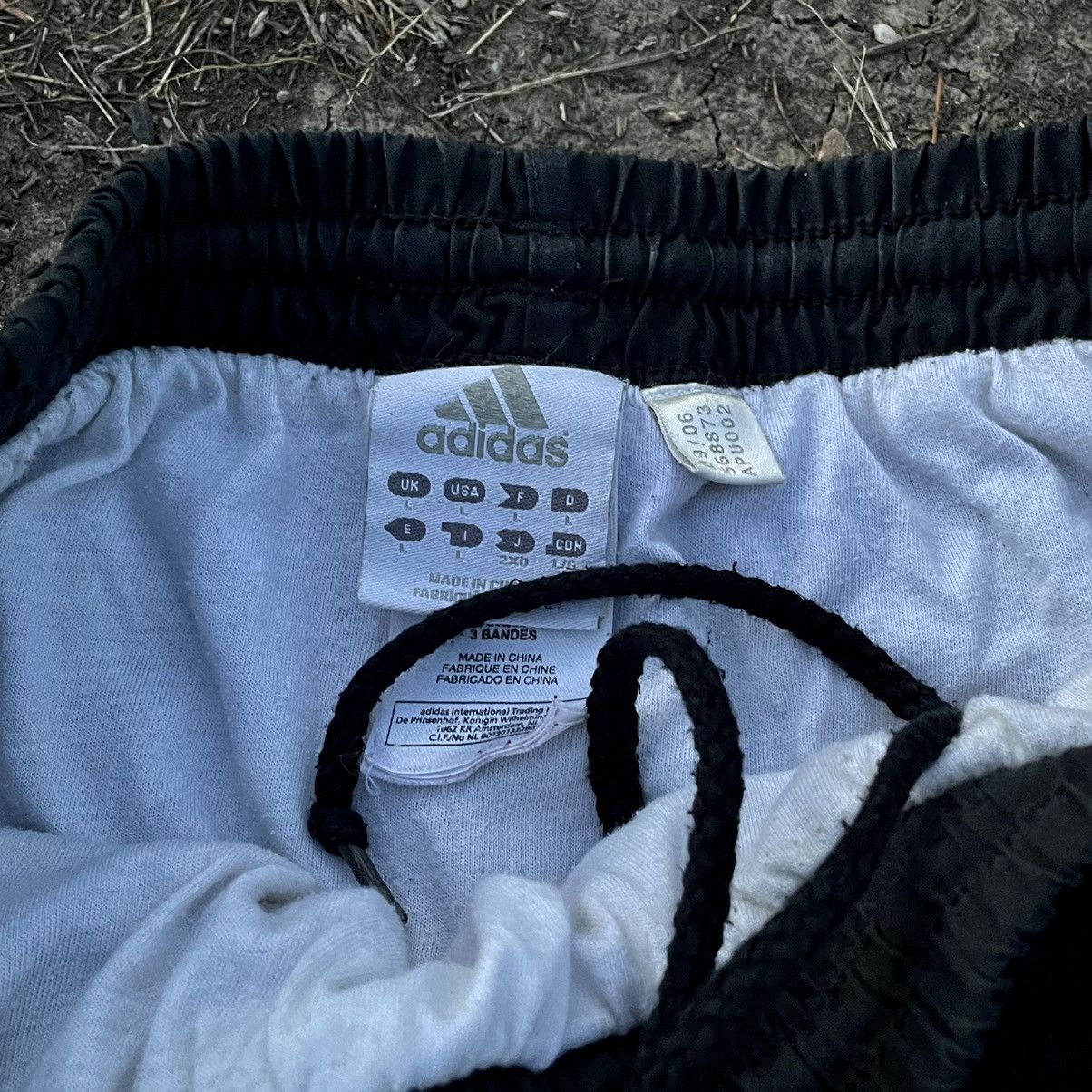 Vintage Vintage 90s Adidas Striped Shorts Streetwear Grunge Slim 34 Size US 34 / EU 50 - 5 Thumbnail