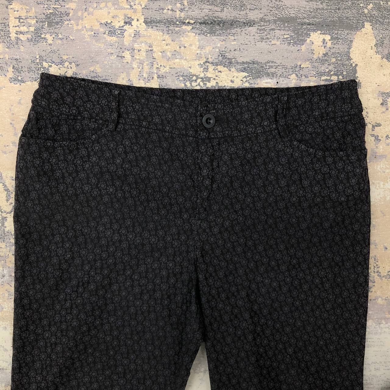 Kansai Yamamoto P61 M'ID x KANSAI YAMAMOTO FLOWER FULLPRINT ANKLE PANTS Size 34" / US 12 / IT 48 - 3 Thumbnail