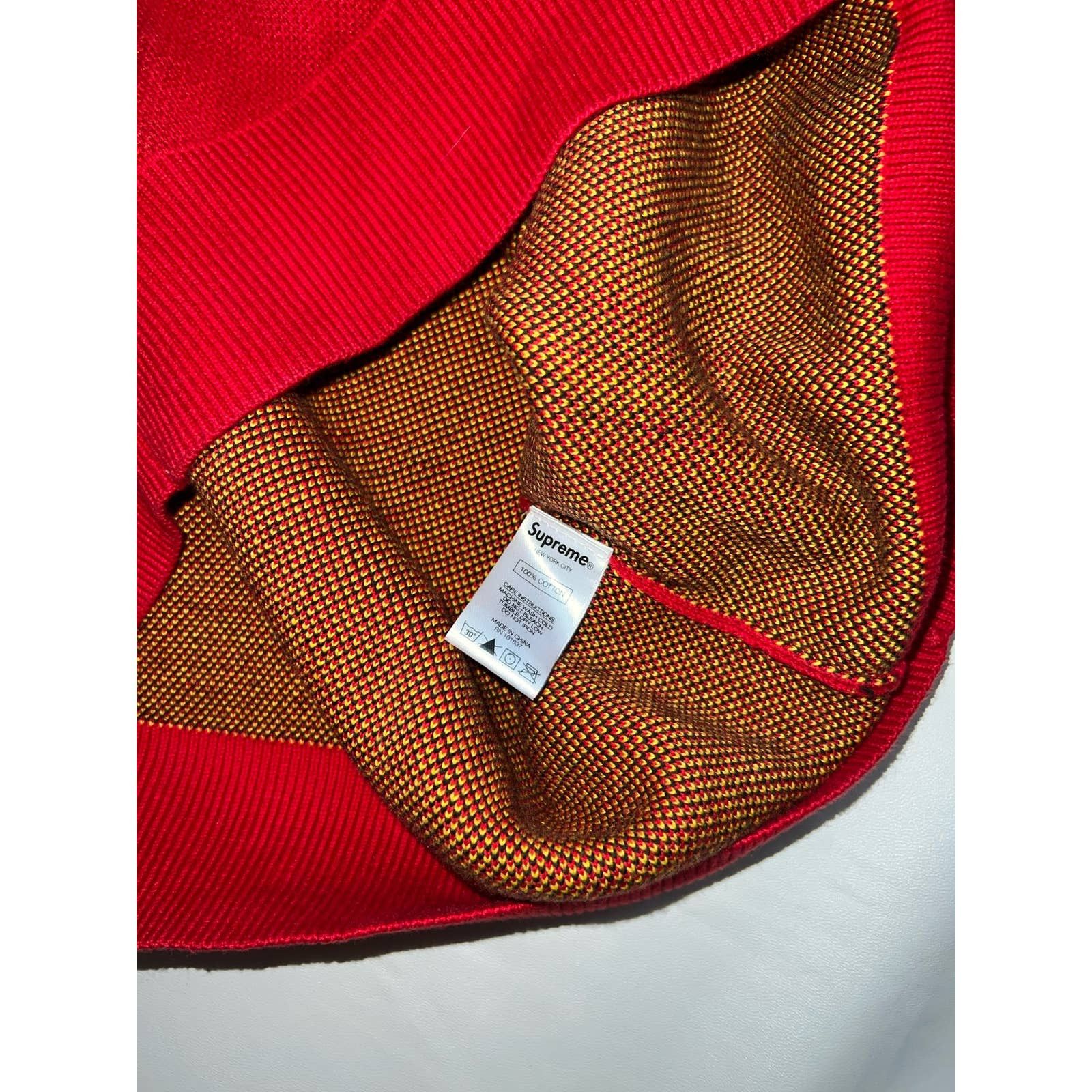 Supreme Supreme Tag Sweater Size US S / EU 44-46 / 1 - 4 Thumbnail