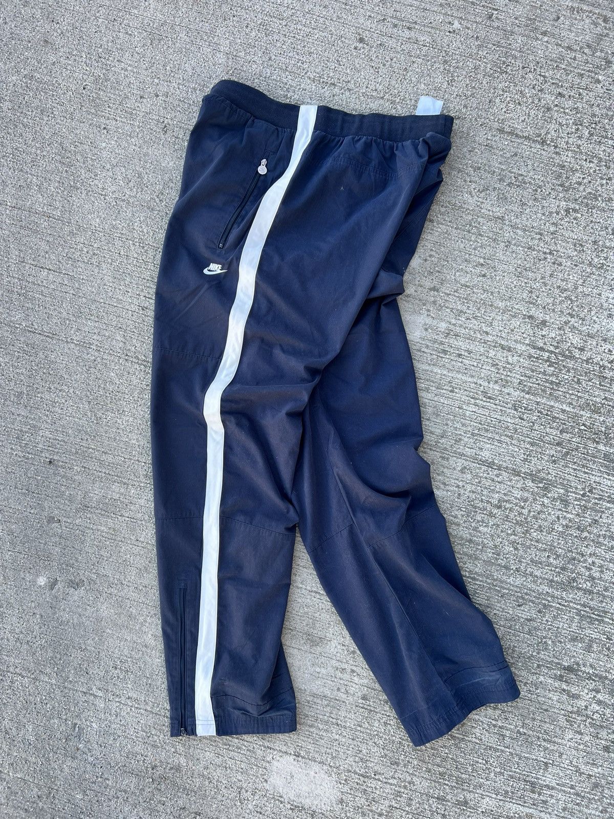 Nike Vintage Nike Track Pants Oregon Striped Size US 34 / EU 50 - 6 Thumbnail